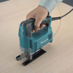Fierastrau Makita 4327 450 W
