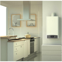 Centrala Ariston Clas One Wifi 24 Kw 3302123 + Kit Evac 3318073