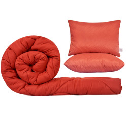 Set Coral Pilota 200x220cm + 2 Perne 50x70 Rosu Set Coral Pilota 200x220cm + 2 Perne 50x70 Rosu